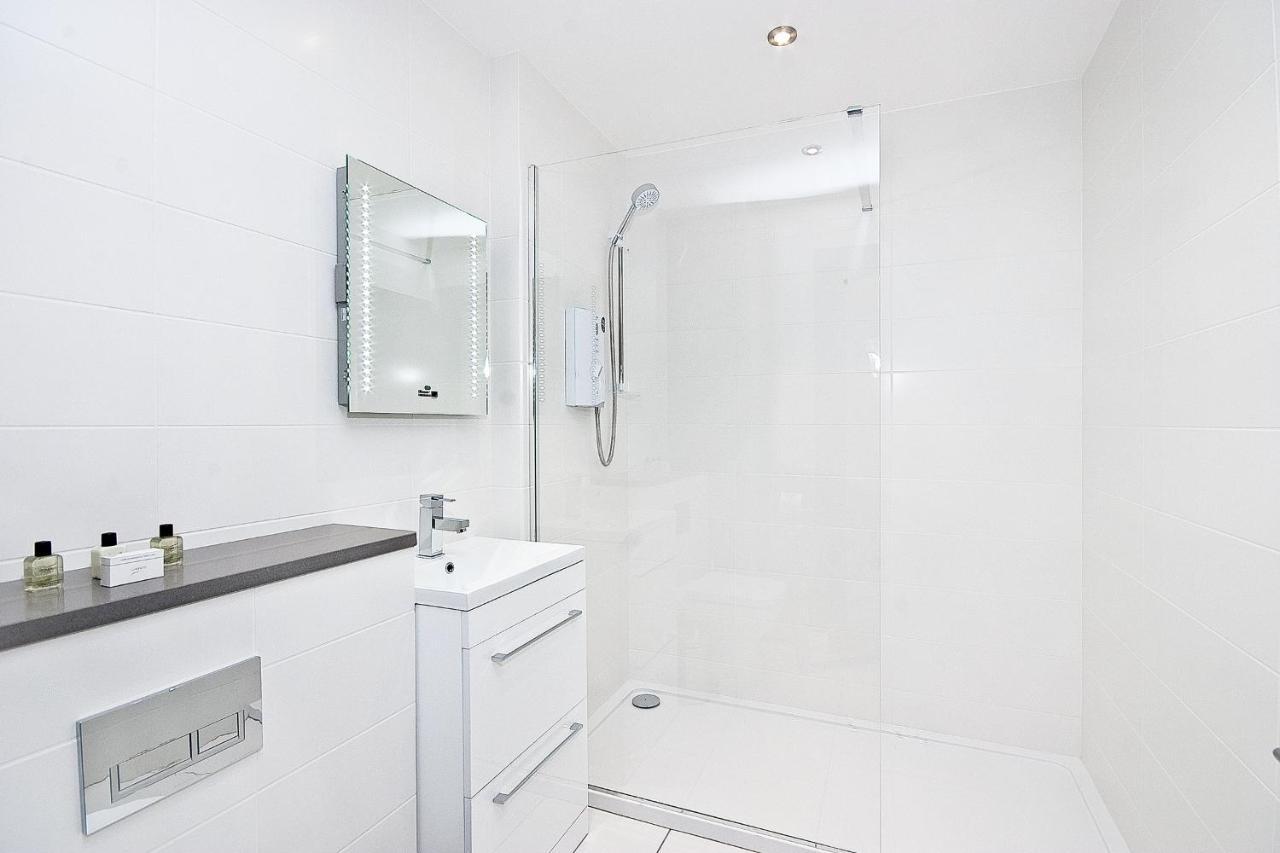 Heinze Flat 402 - One Bedroom Fourth Floor Flat By City Living Londra Exterior foto